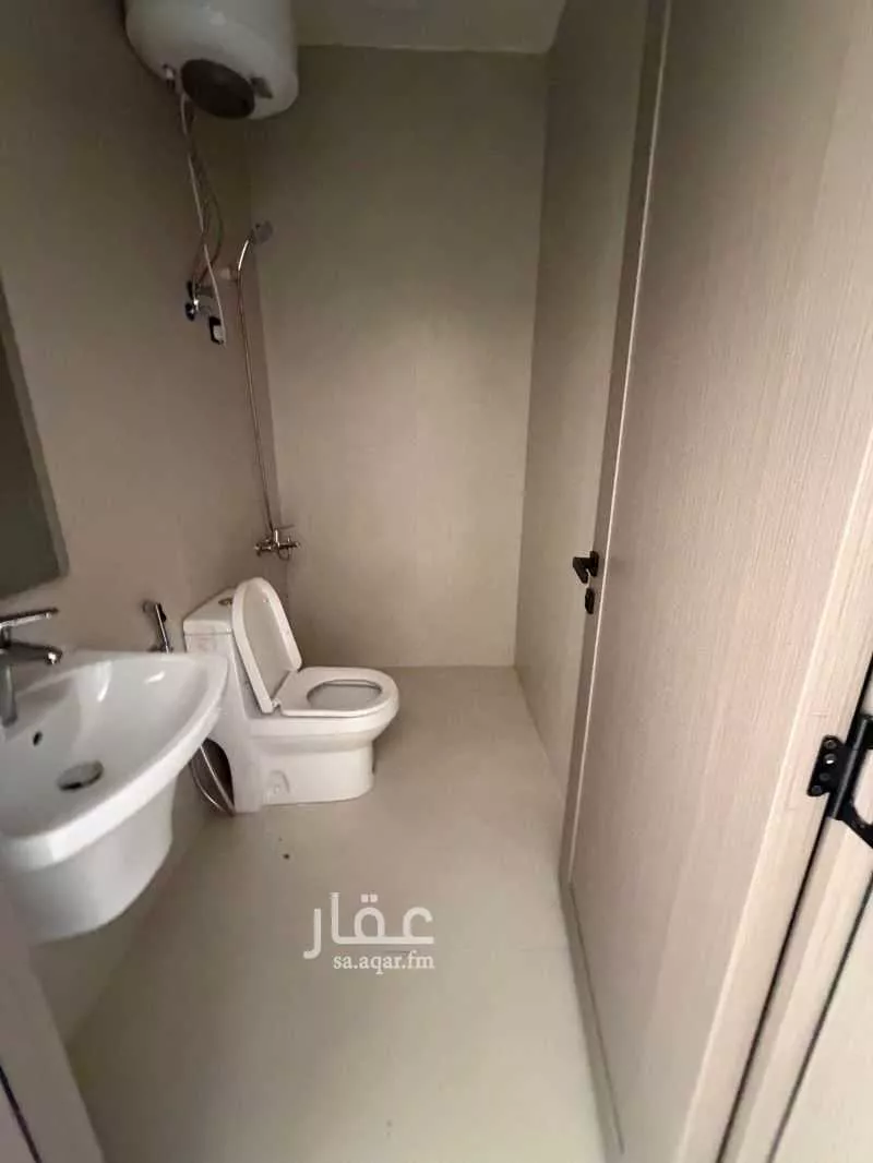 3 bedroom villa in Uhud, Eastern Province 24
