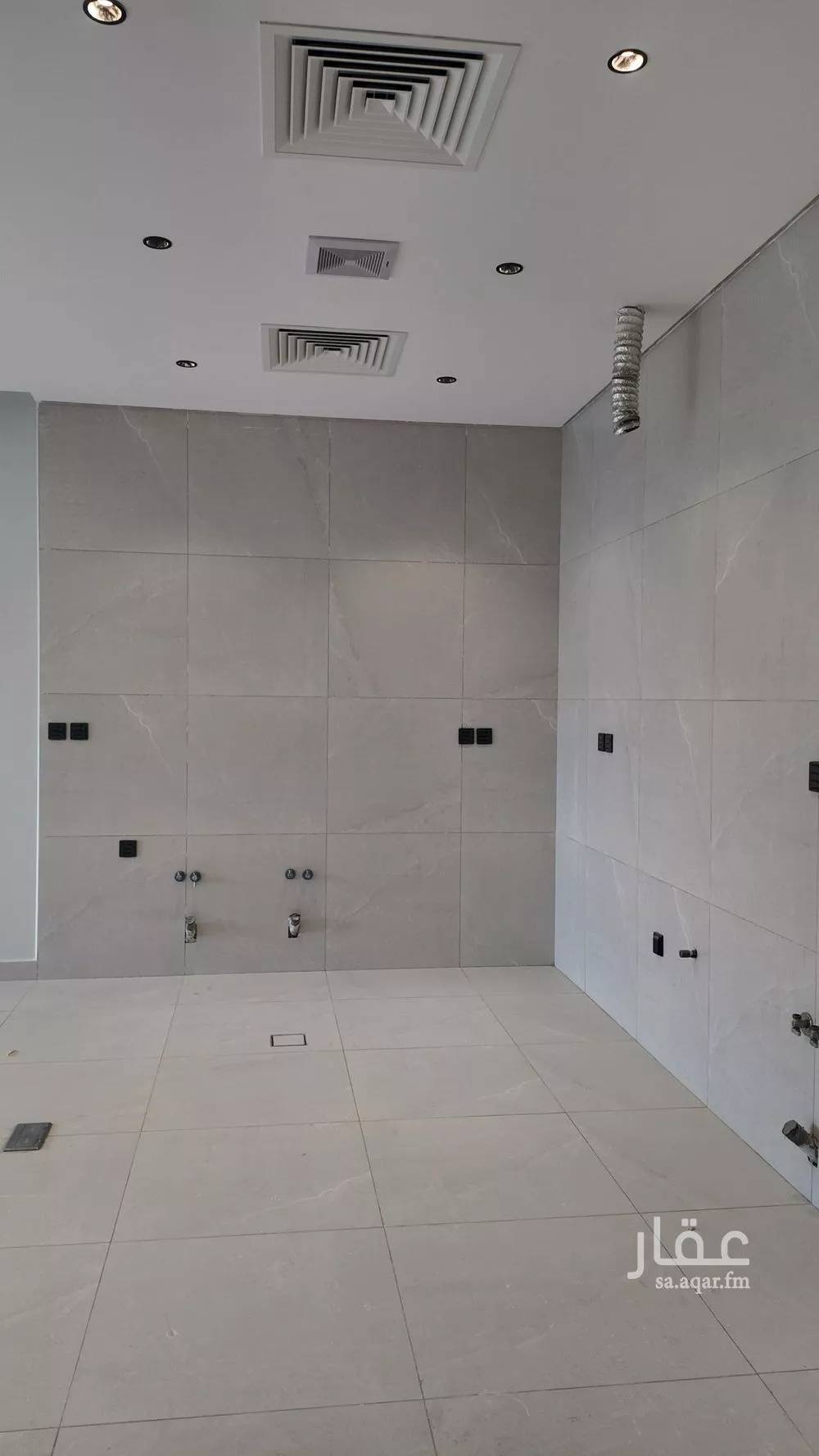 6 bedroom apartment in Al Salamah 26