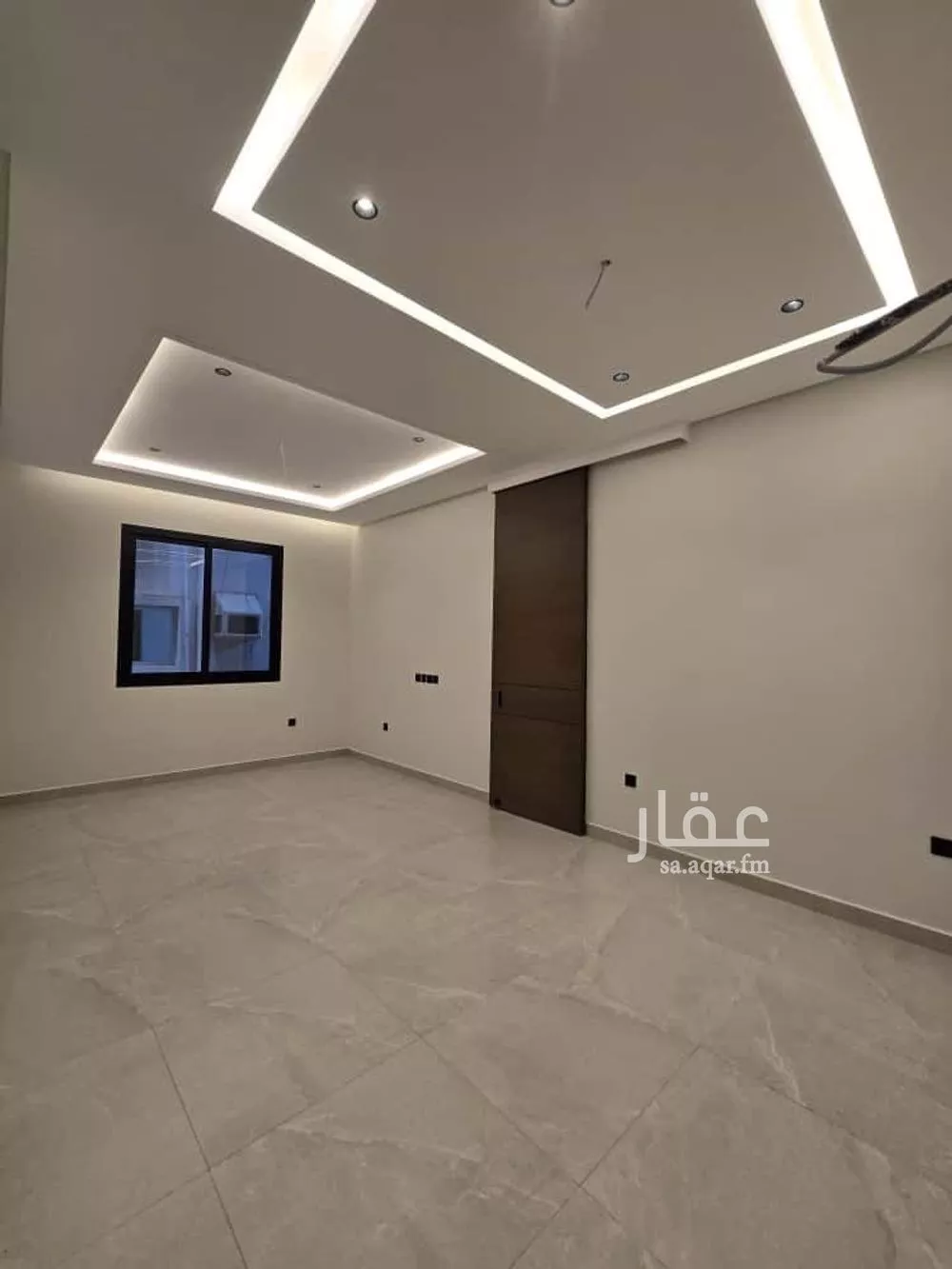 4 bedroom apartment in Al Safa 5