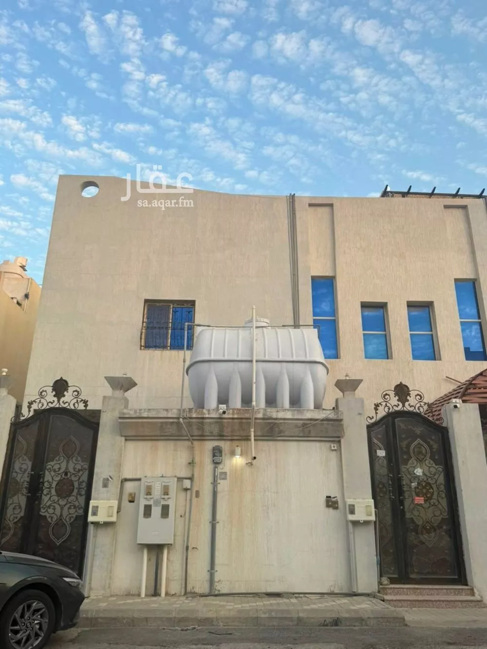 فيلا في احد