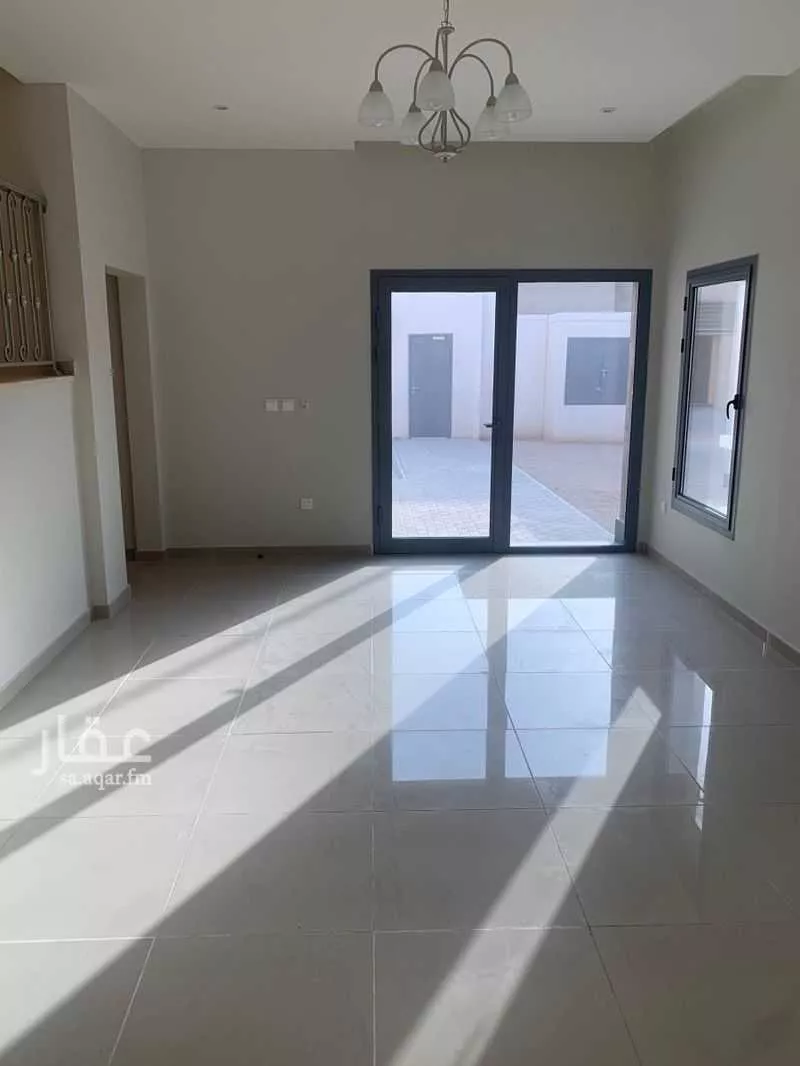 4 bedroom villa in Aramco, Eastern Province 3
