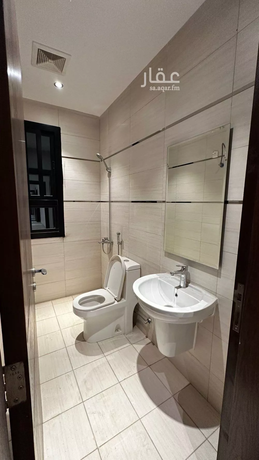 5 bedroom apartment in Al Marwa 12