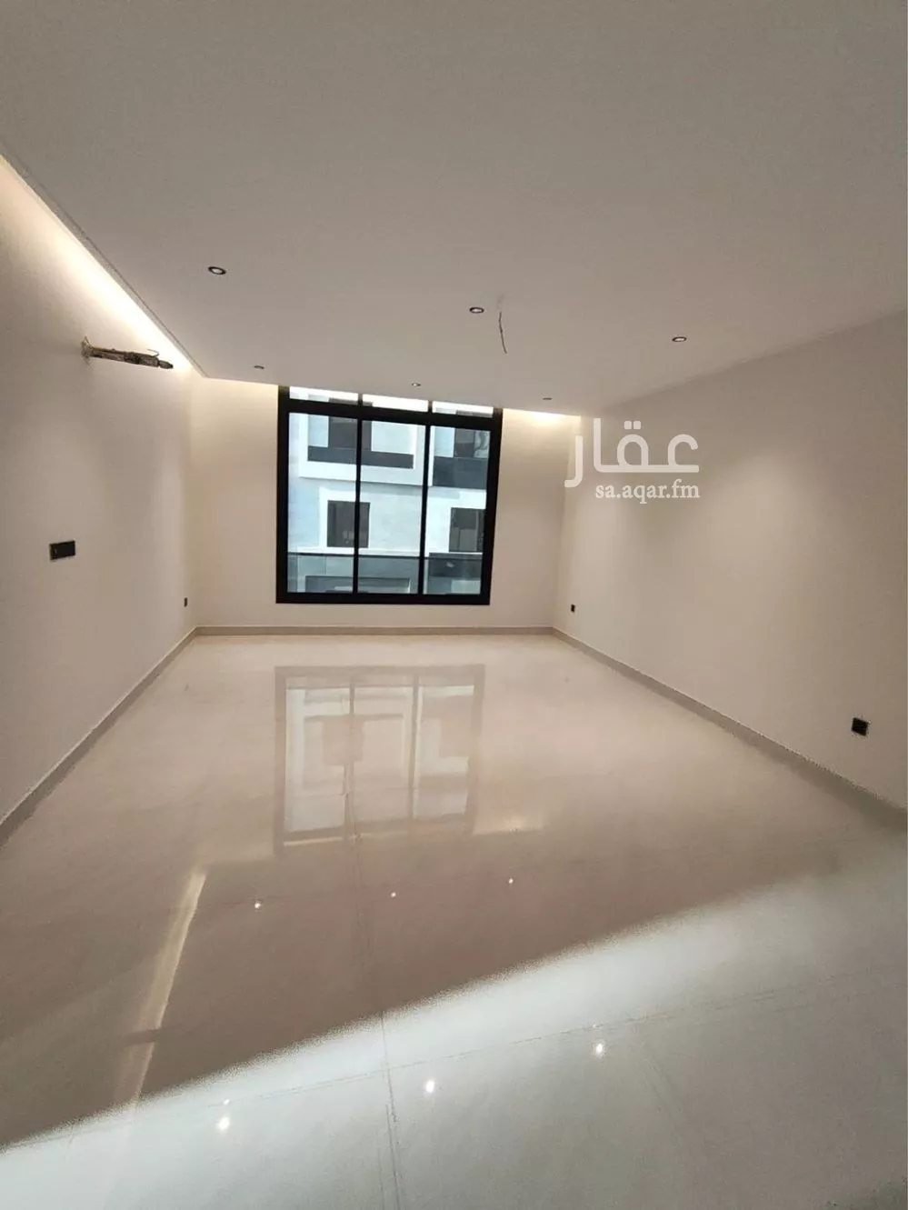 5 bedroom apartment in Al Salamah 9