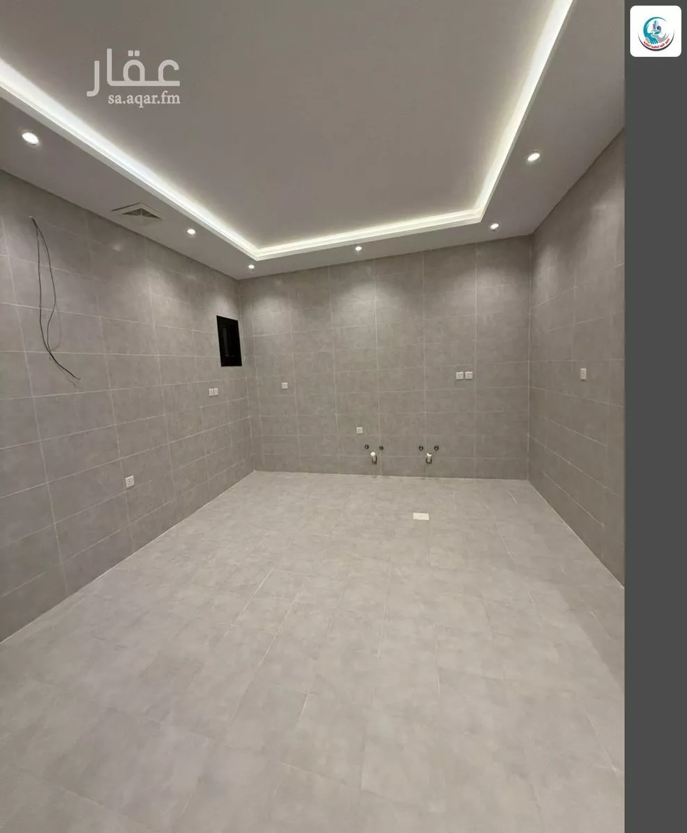 6 bedroom apartment in Al Bawadi 11
