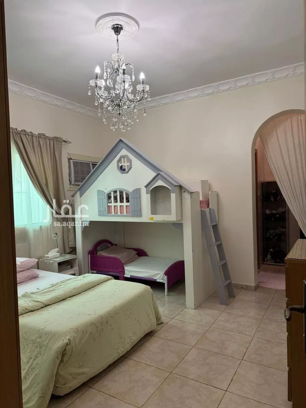 5 bedroom apartment in Al Zahra 4