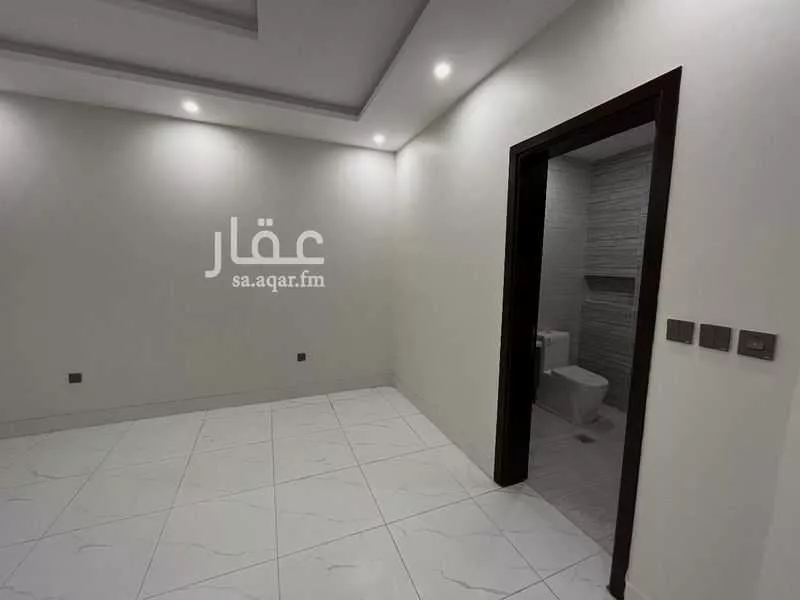 5 bedroom apartment in Al Marwa 12