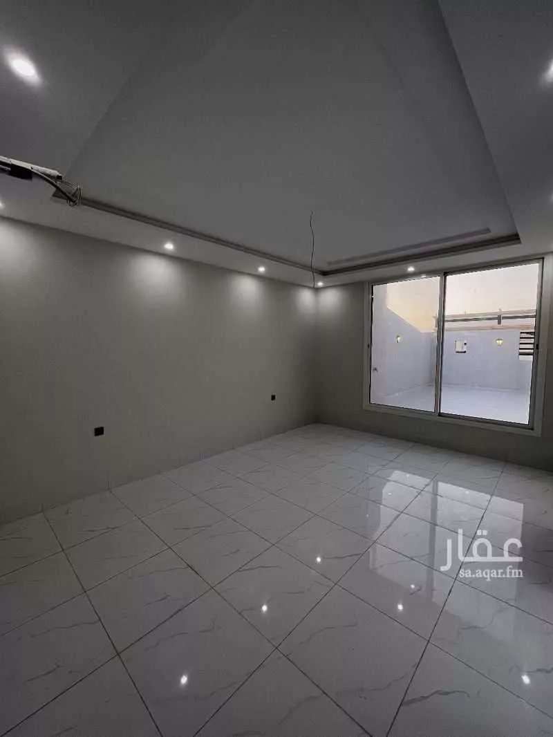 5 bedroom apartment in Al Marwa 21