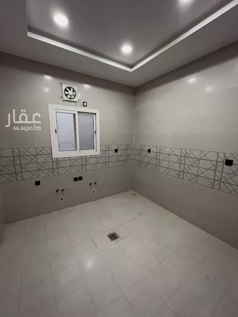 5 bedroom apartment in Al Marwa 7