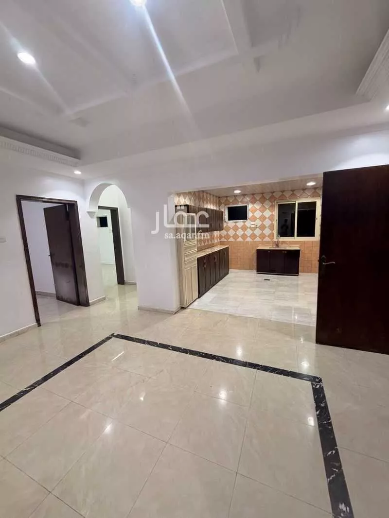 3 bedroom apartment in Abdullah Fuad 4