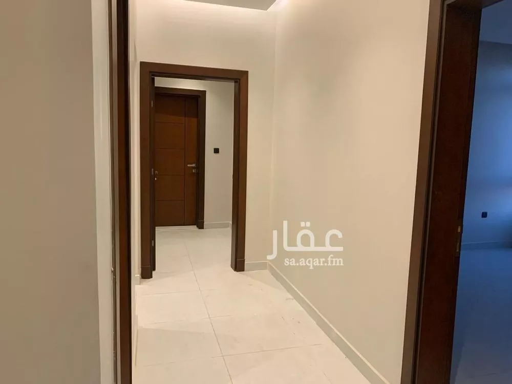 شقة 5 غرف في طيبة 8
