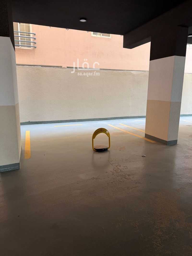 3 bedroom apartment in Al Basateen, Eastern Province 2