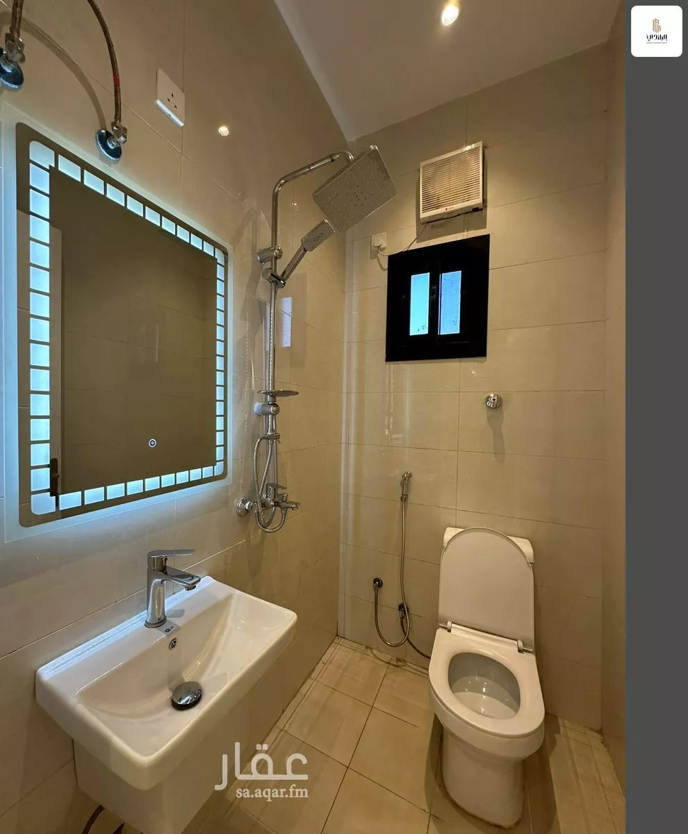 5 bedroom apartment in Al Safa 16