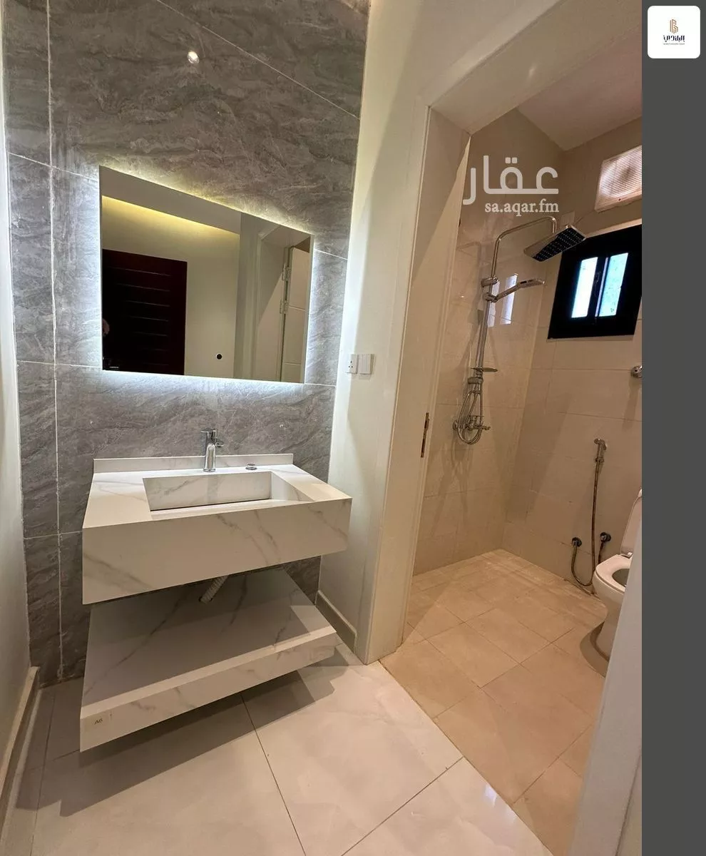 5 bedroom apartment in Al Safa 7