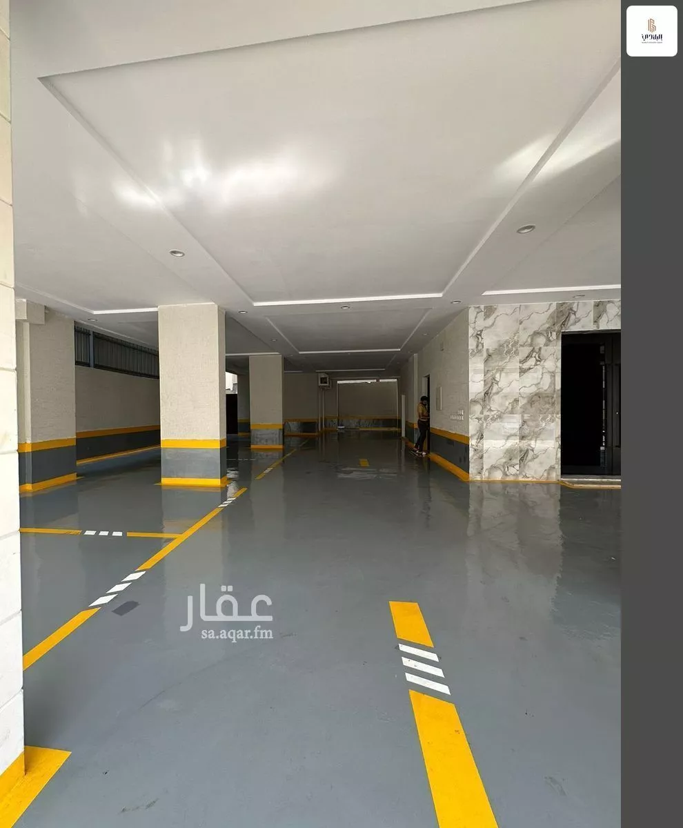 5 bedroom apartment in Al Safa 8