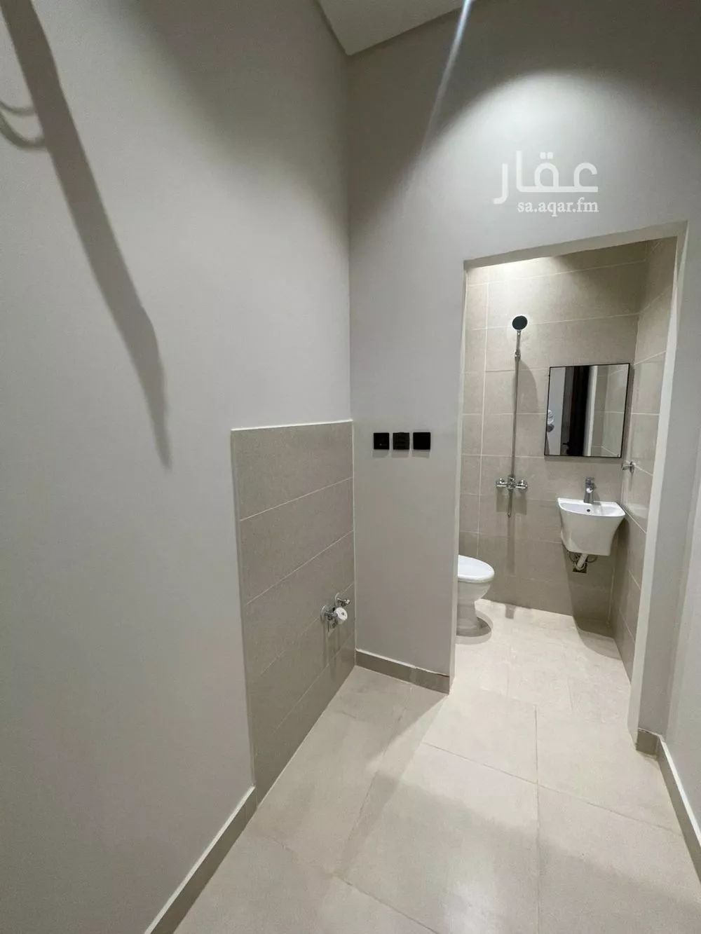 5 bedroom apartment in Al Naeem 12