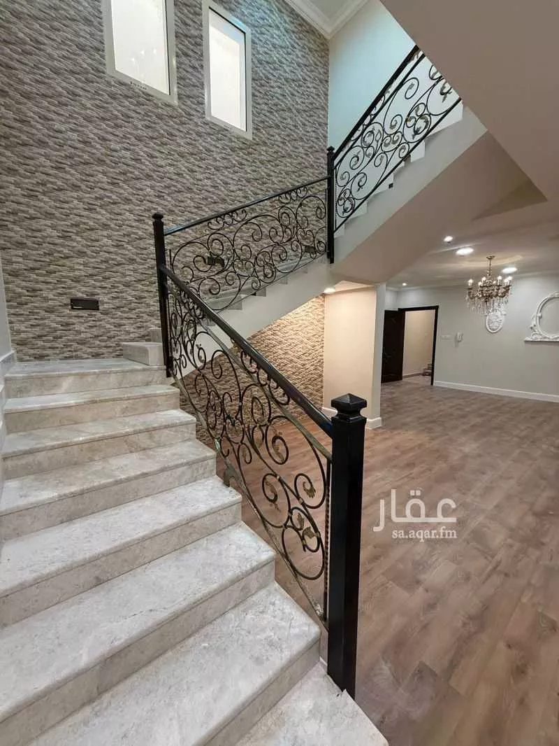 شقة 7 غرف في الندى 17