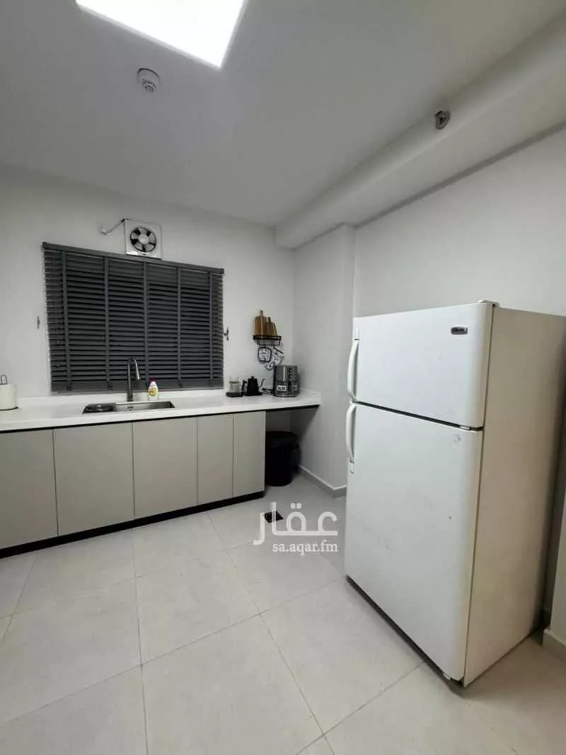 9 bedroom apartment in Al Fursan 13