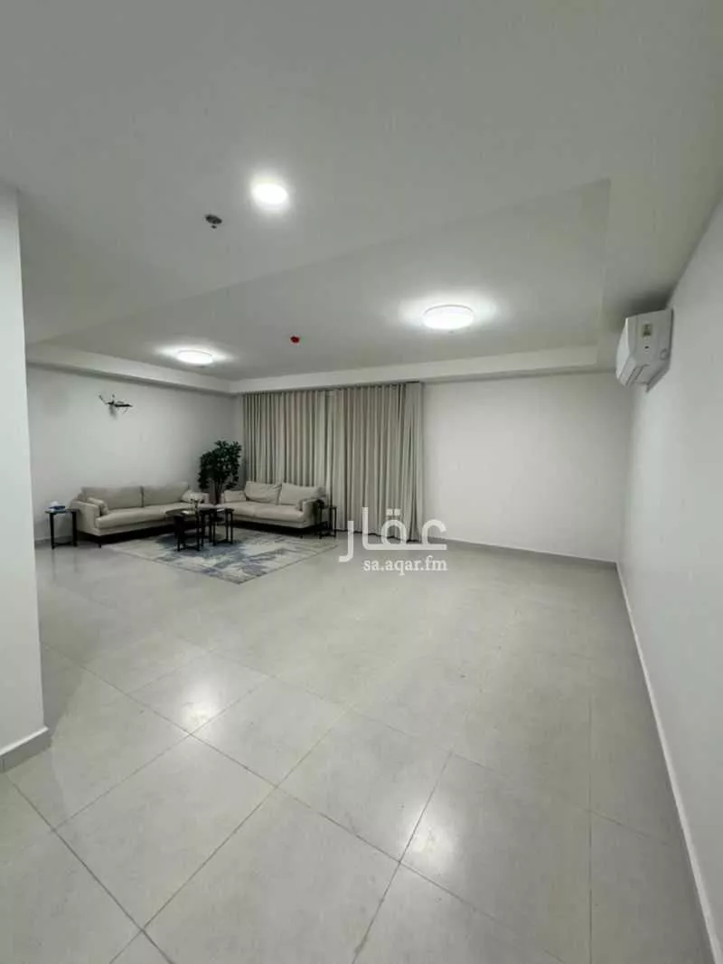 9 bedroom apartment in Al Fursan 19