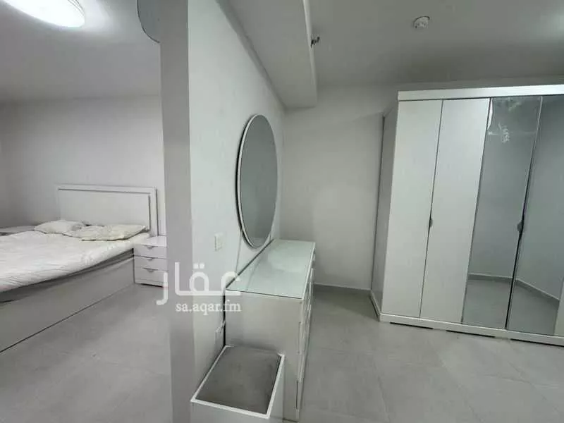 9 bedroom apartment in Al Fursan 30