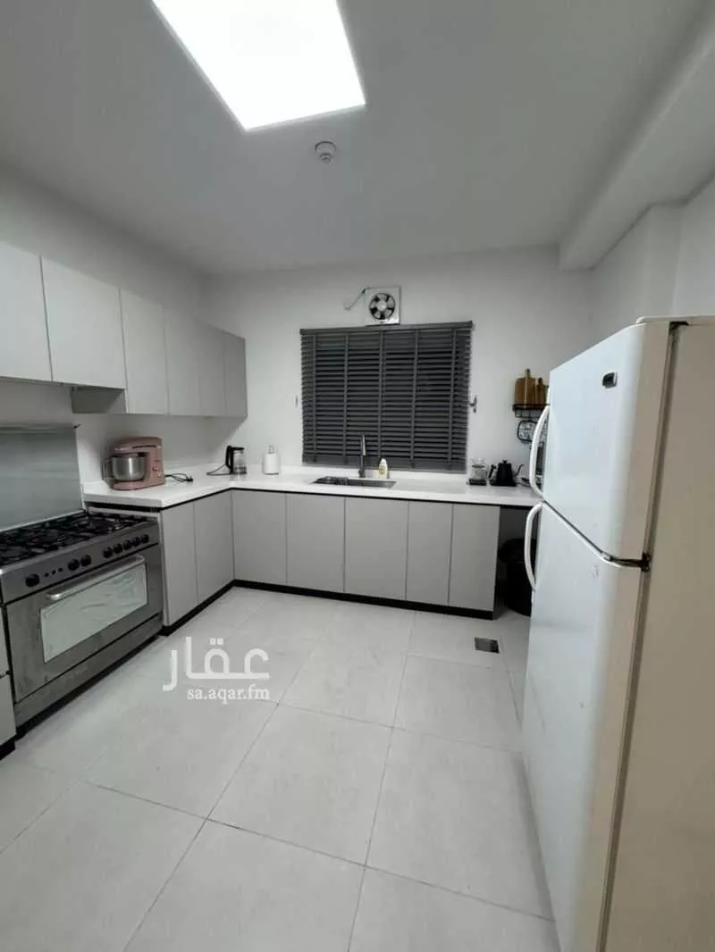 9 bedroom apartment in Al Fursan 7