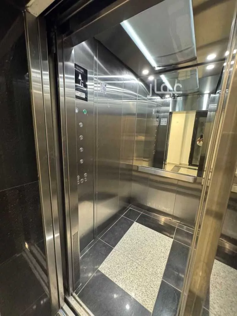 9 bedroom apartment in Al Fursan 8