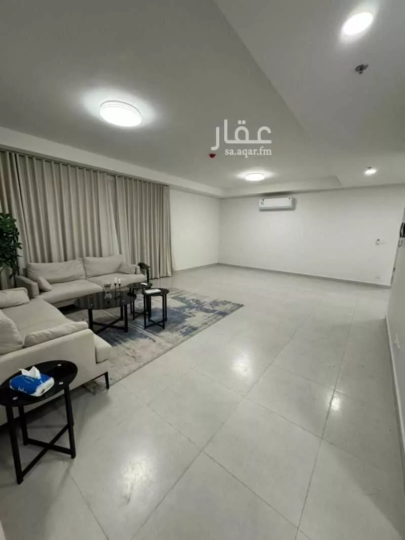 9 bedroom apartment in Al Fursan 9
