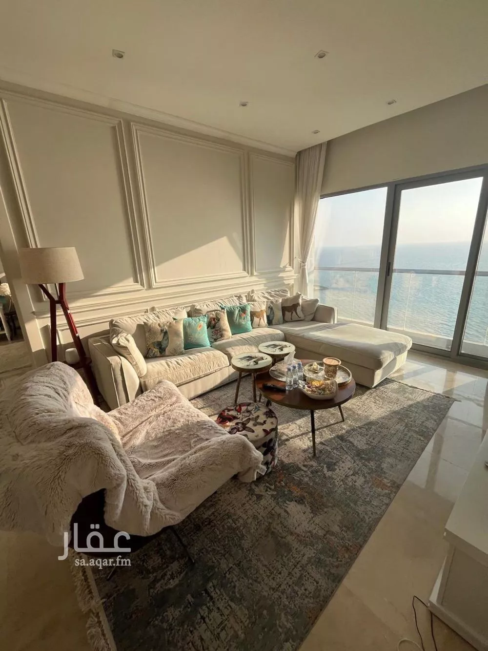 3 bedroom apartment in Al Shati 7