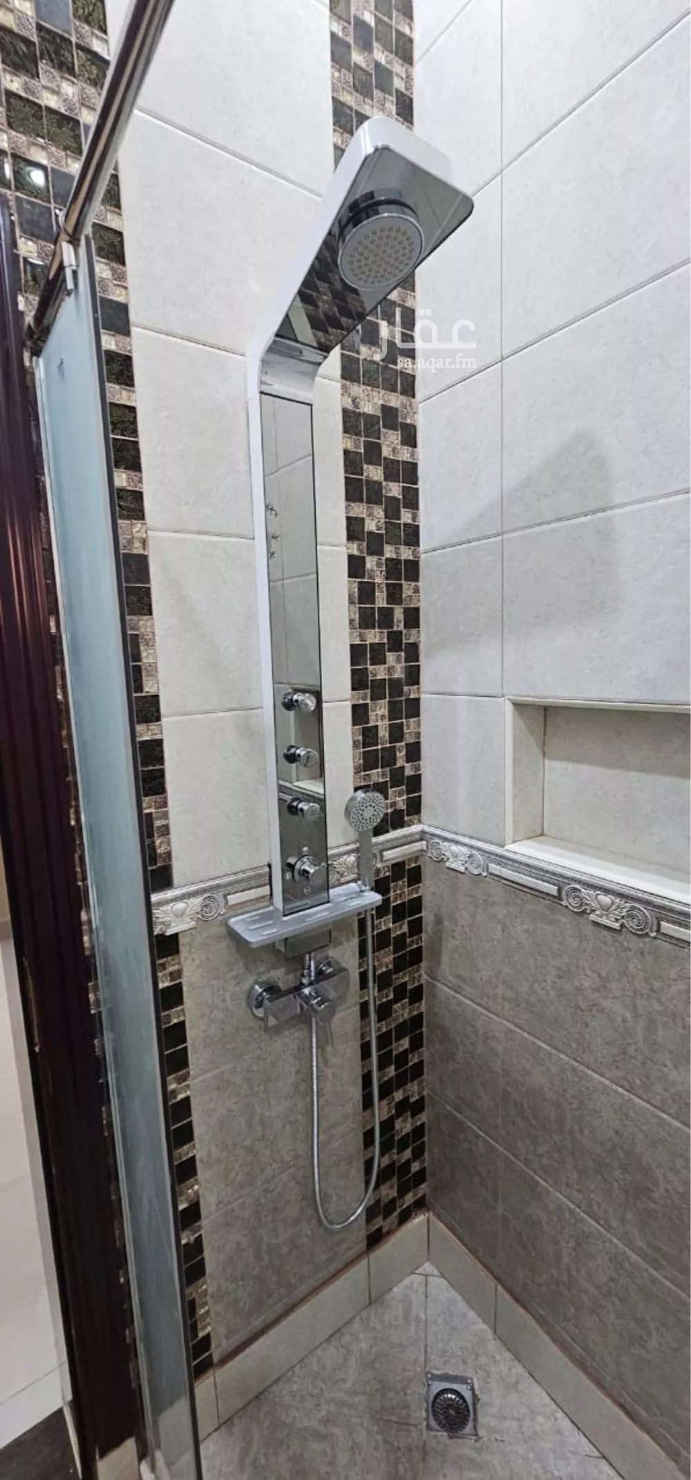 4 bedroom apartment in Al Rabwa 4