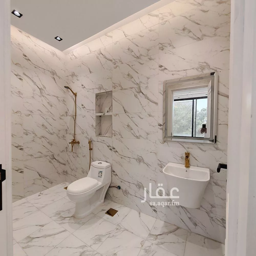 4 bedroom apartment in Al Ajwad, Jeddah 13