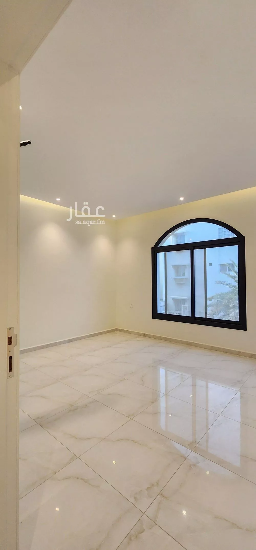 4 bedroom apartment in Al Safa 5