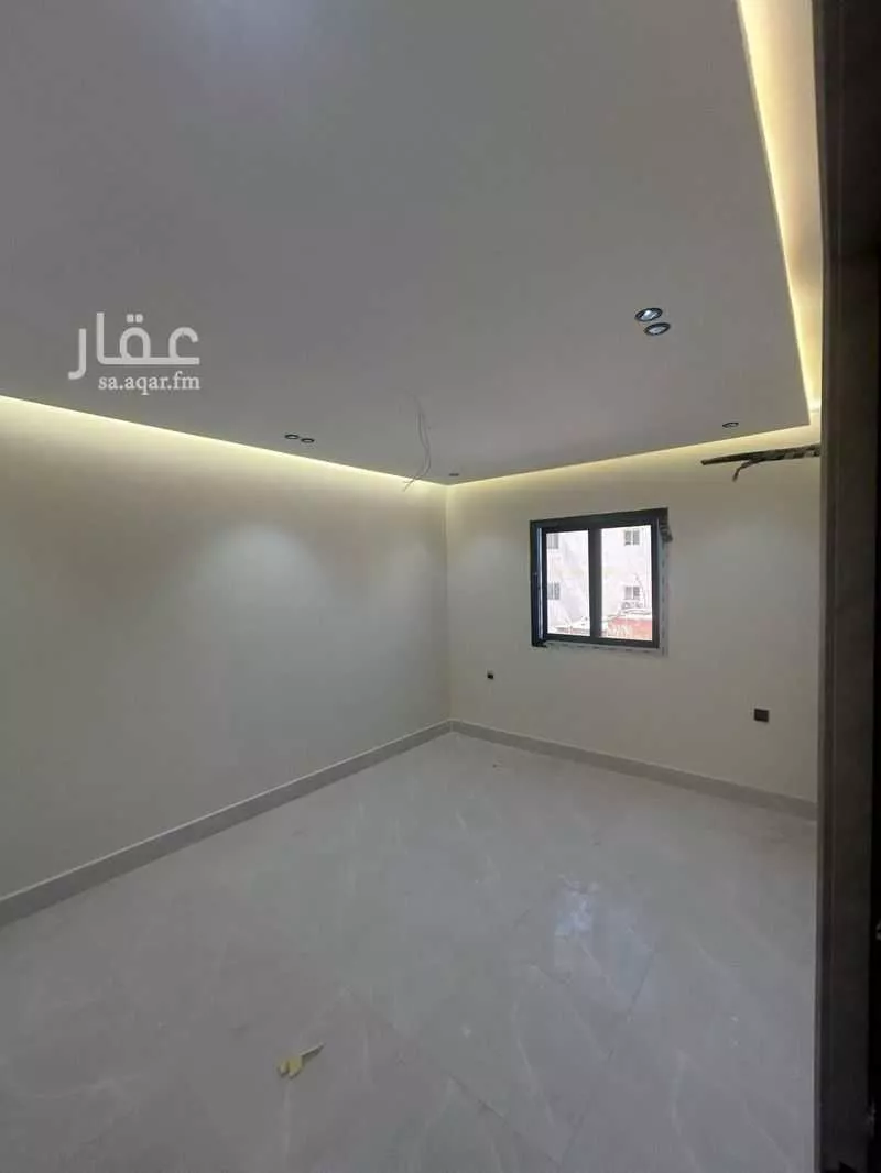 4 bedroom apartment in Al Salamah 9