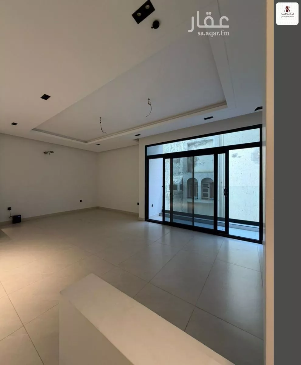 4 bedroom floor in Al Nahda 10