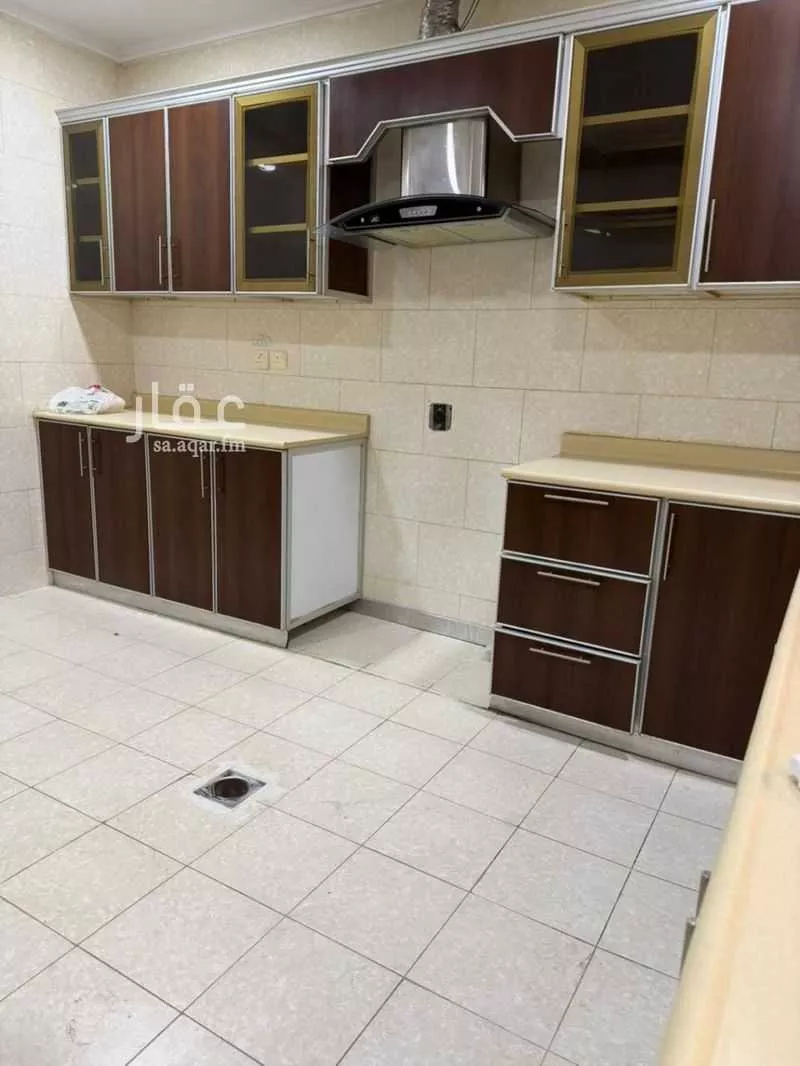5 bedroom apartment in Taibah 3