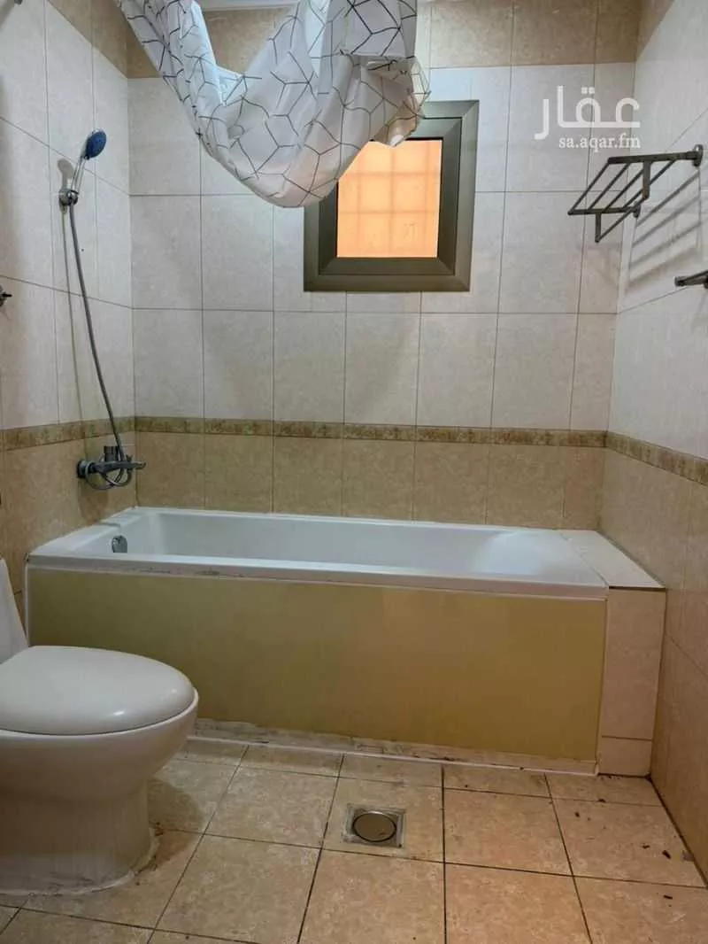 5 bedroom apartment in Taibah 4