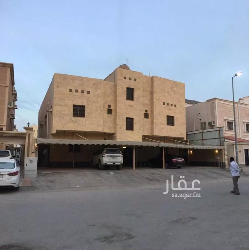 شقة 4 غرف في ضاحية الملك فهد 2