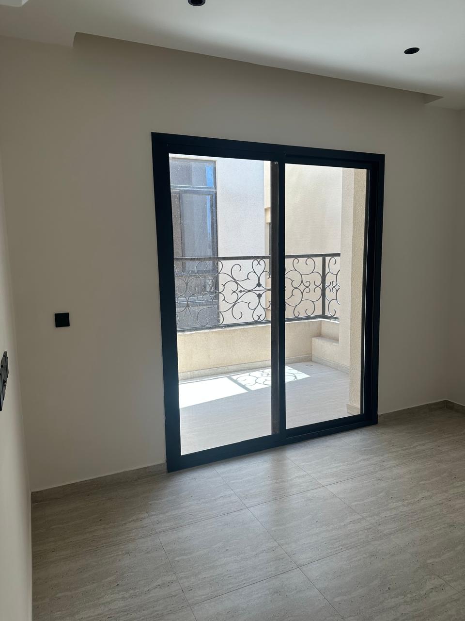 3 bedroom apartment in Al Narjis 5