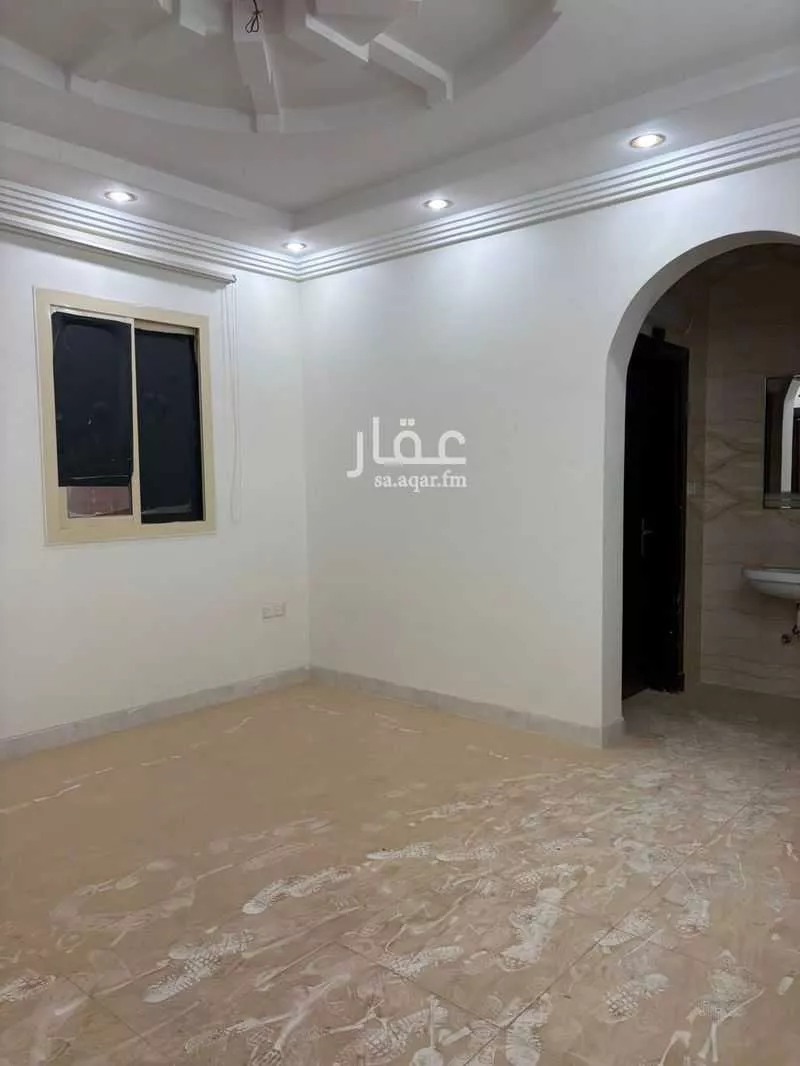 4 bedroom apartment in Al Ajawid, Jeddah 6