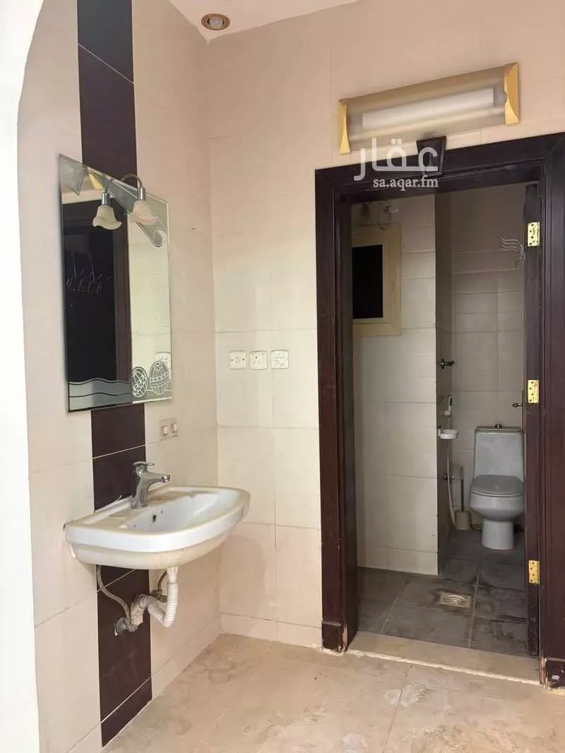 4 bedroom apartment in Al Ajawid, Jeddah 4