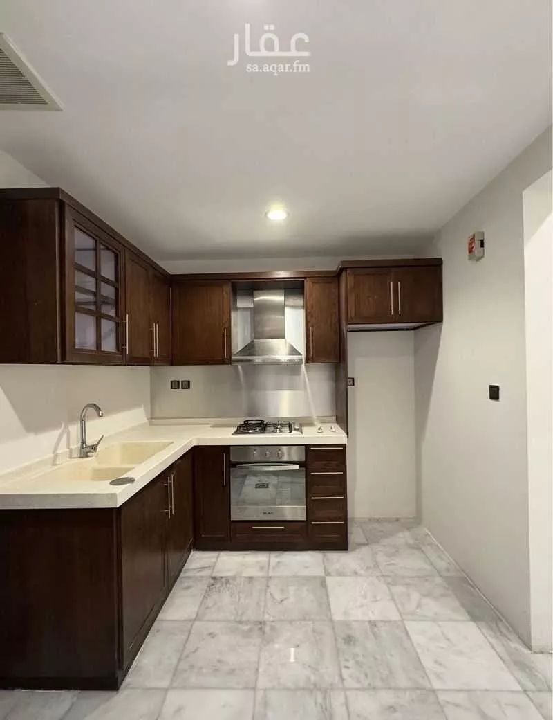 3 bedroom villa in Al Khalidiyyah, Jeddah 5
