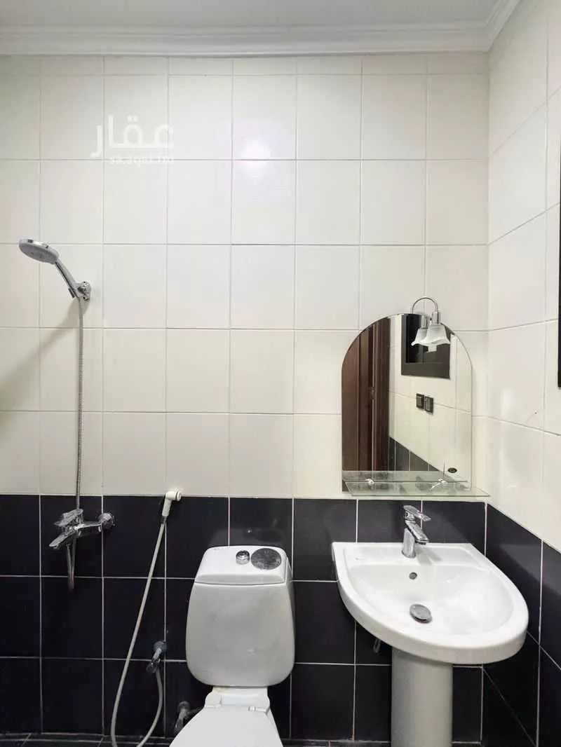 3 bedroom villa in Al Khalidiyyah, Jeddah 25