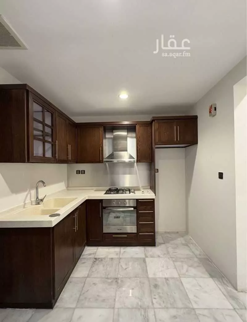 3 bedroom villa in Al Khalidiyyah, Jeddah 4