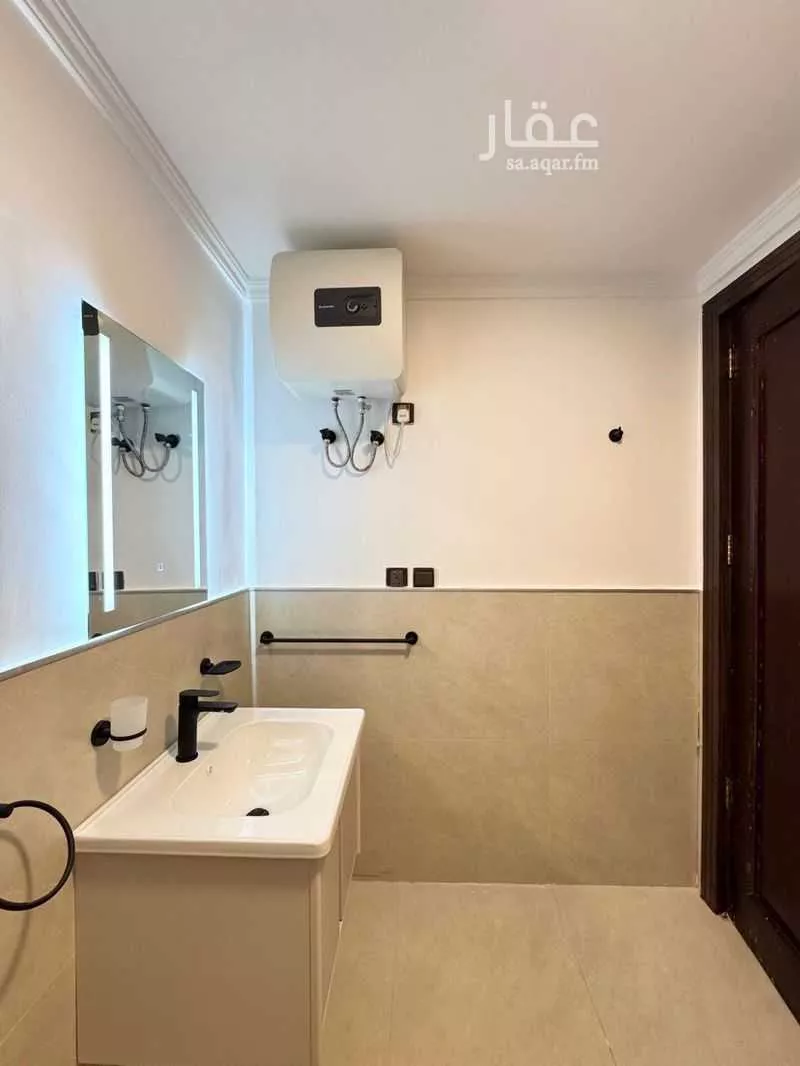 3 bedroom villa in Al Khalidiyyah, Jeddah 6