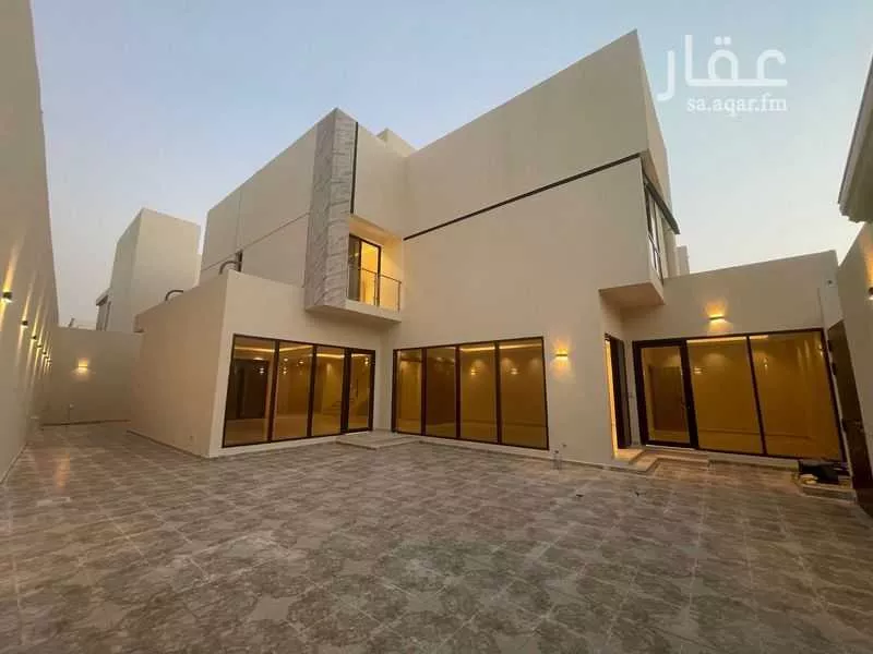 4 bedroom villa in Al Janadriyah, Riyadh 2