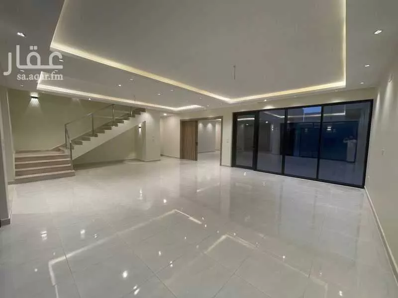 4 bedroom villa in Al Janadriyah, Riyadh 8