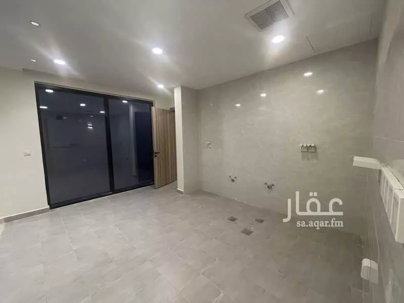 4 bedroom villa in Al Janadriyah, Riyadh 13