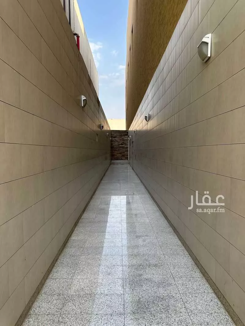 shop in Al Aziziyah, Riyadh 6