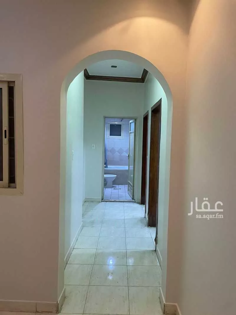 3 bedroom apartment in Al Aziziyah 3