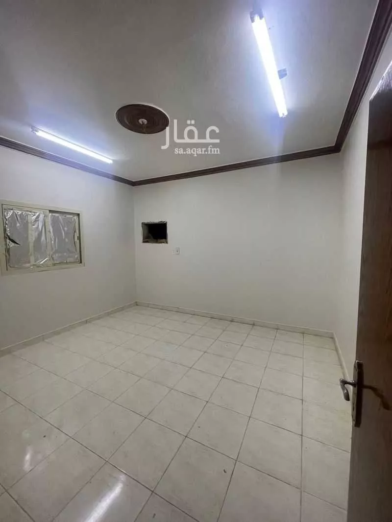 3 bedroom apartment in Al Aziziyah 5