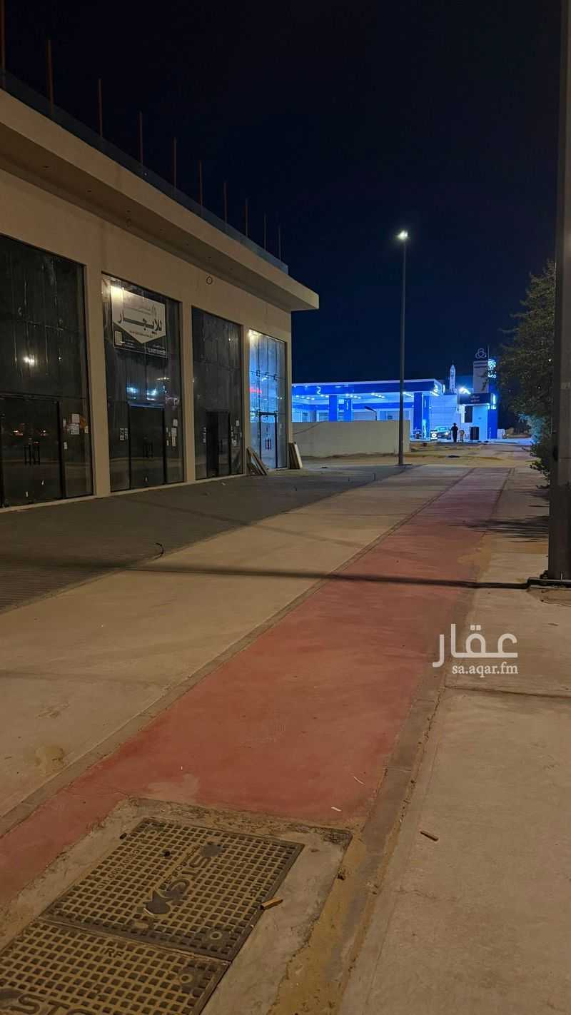 shop in Al Nayfiyah, Al Ahsa 8