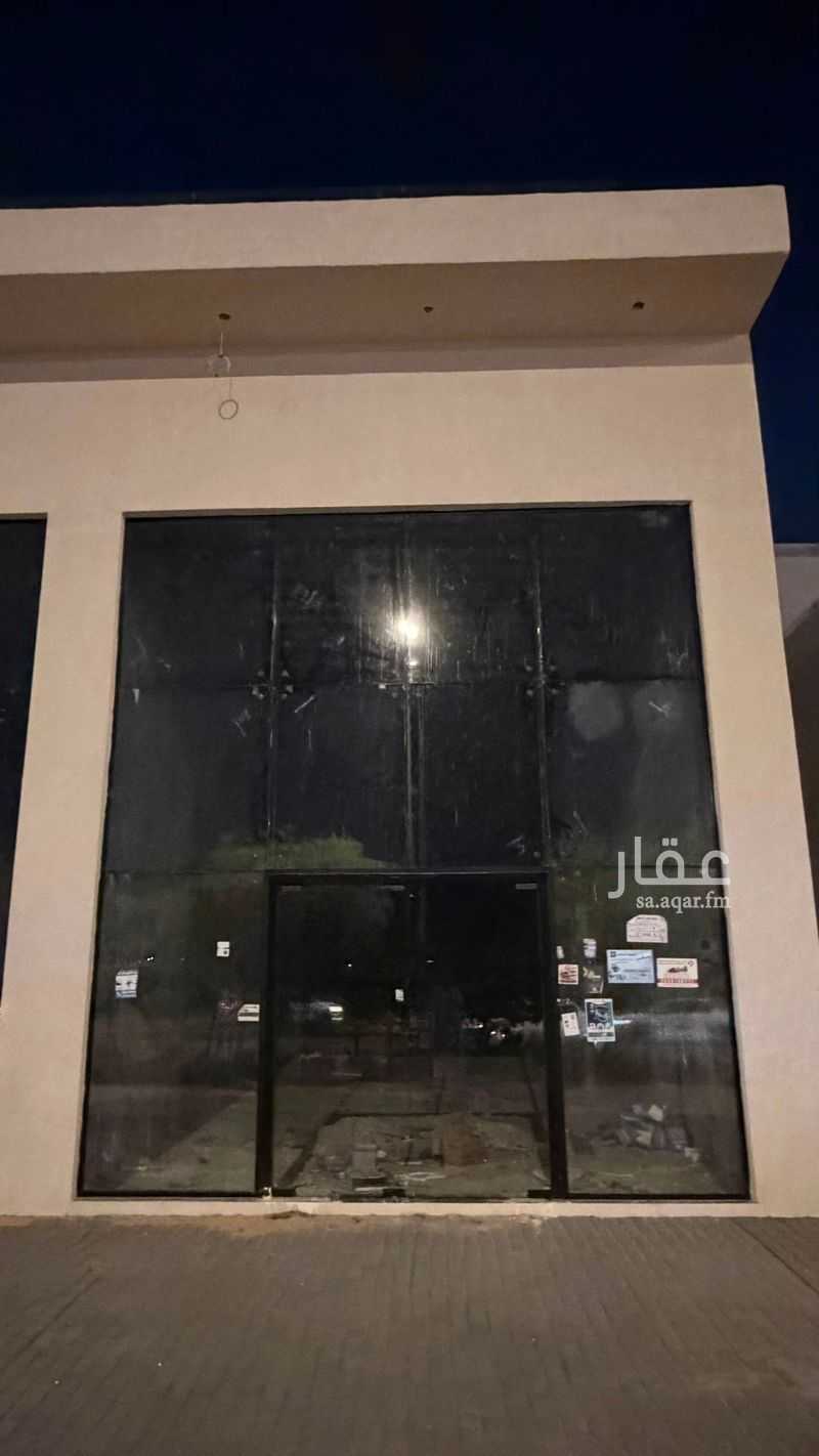 shop in Al Nayfiyah, Al Ahsa 5